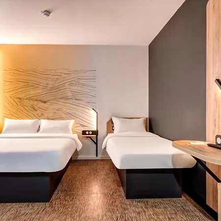 D'arcy Saint Quentin En Yvelines Hotel Bois-dʼArcy