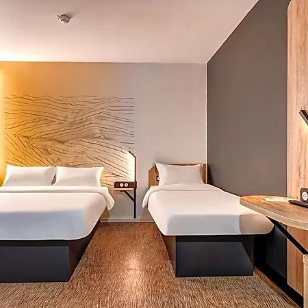 Hotel D'arcy Saint Quentin En Yvelines Bois-dʼArcy
